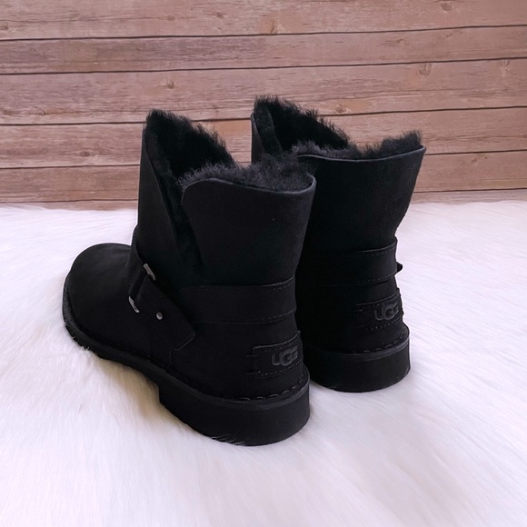 UGG Women’s Aubrielle Black Booties - Picture 2 of 8